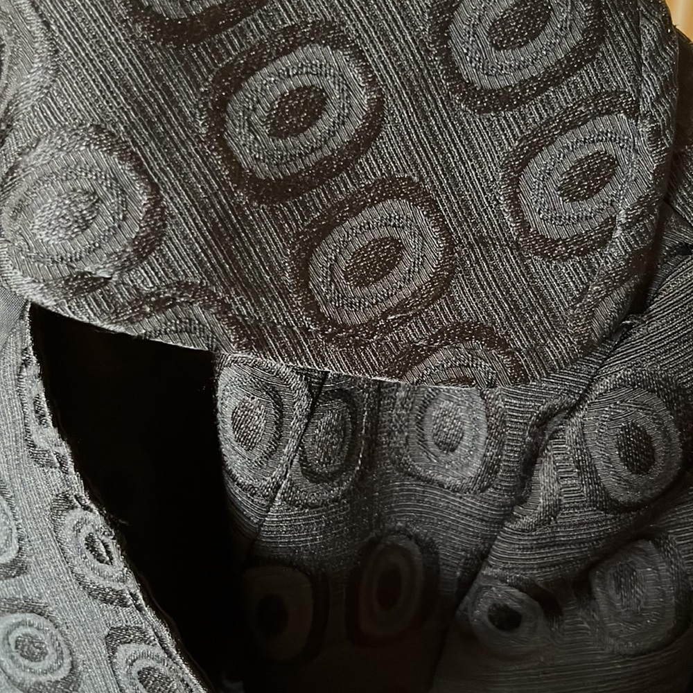Jacket - Picture 3 of 4